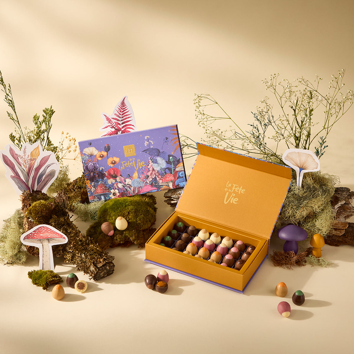 Caja huevos rellenos 320 g